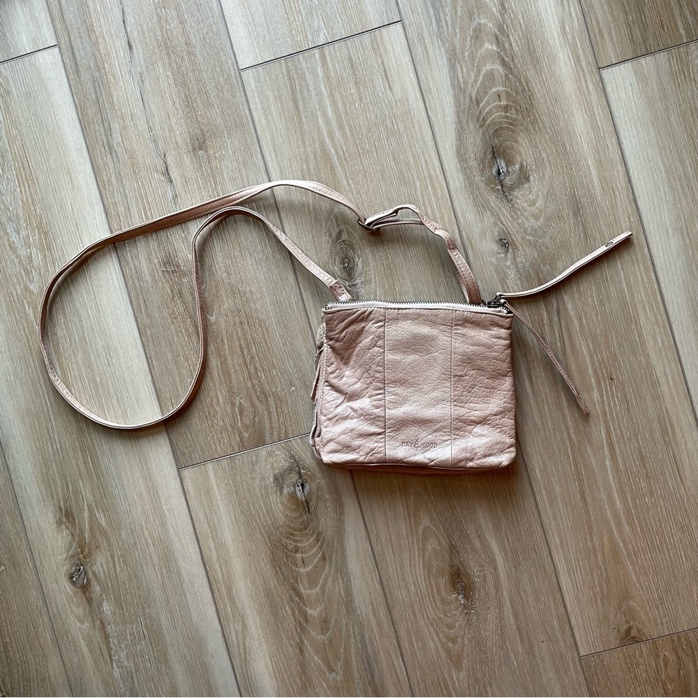 Anthropologie Day & Mood Faye Tan Cream Leather Ruffled Crossbody Purse - Picture 4 of 10